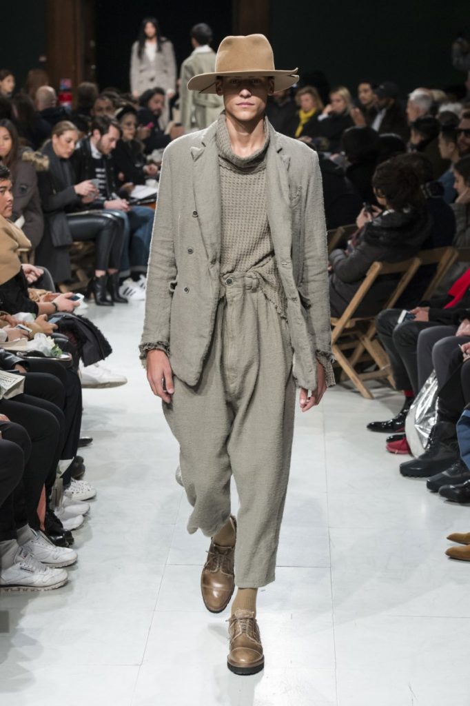 Maison-Mihara-Yasuhiro-Fall-Winter-2016-Paris-Fashion-Week-15