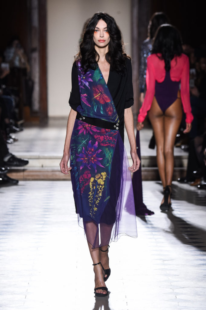 Julien Fournie, Women model catwalking during the Paris Haute Couture fashion shows, summer 2016Julien Fournie, Women model catwalking during the Paris Haute Couture fashion shows, summer 2016